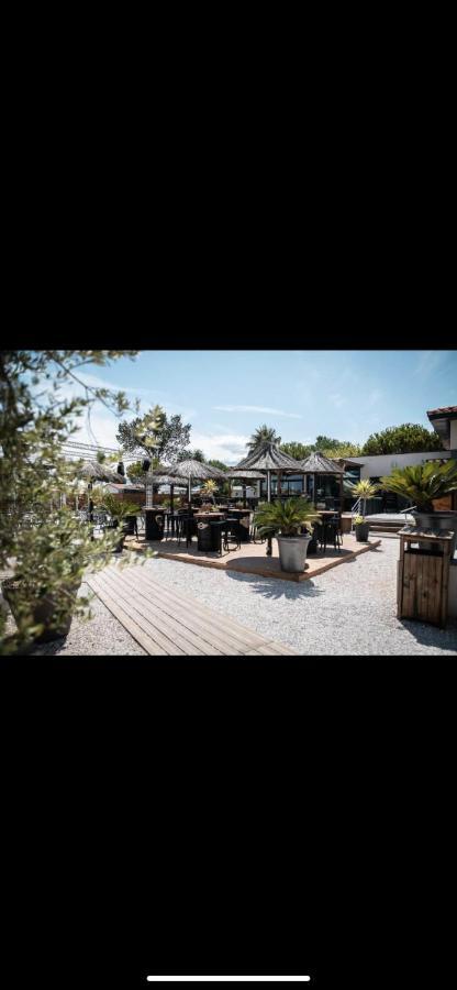 Camping 4 Etoiles Le Bosc Saint Cyrpien Mobil Home Eksteriør bilde